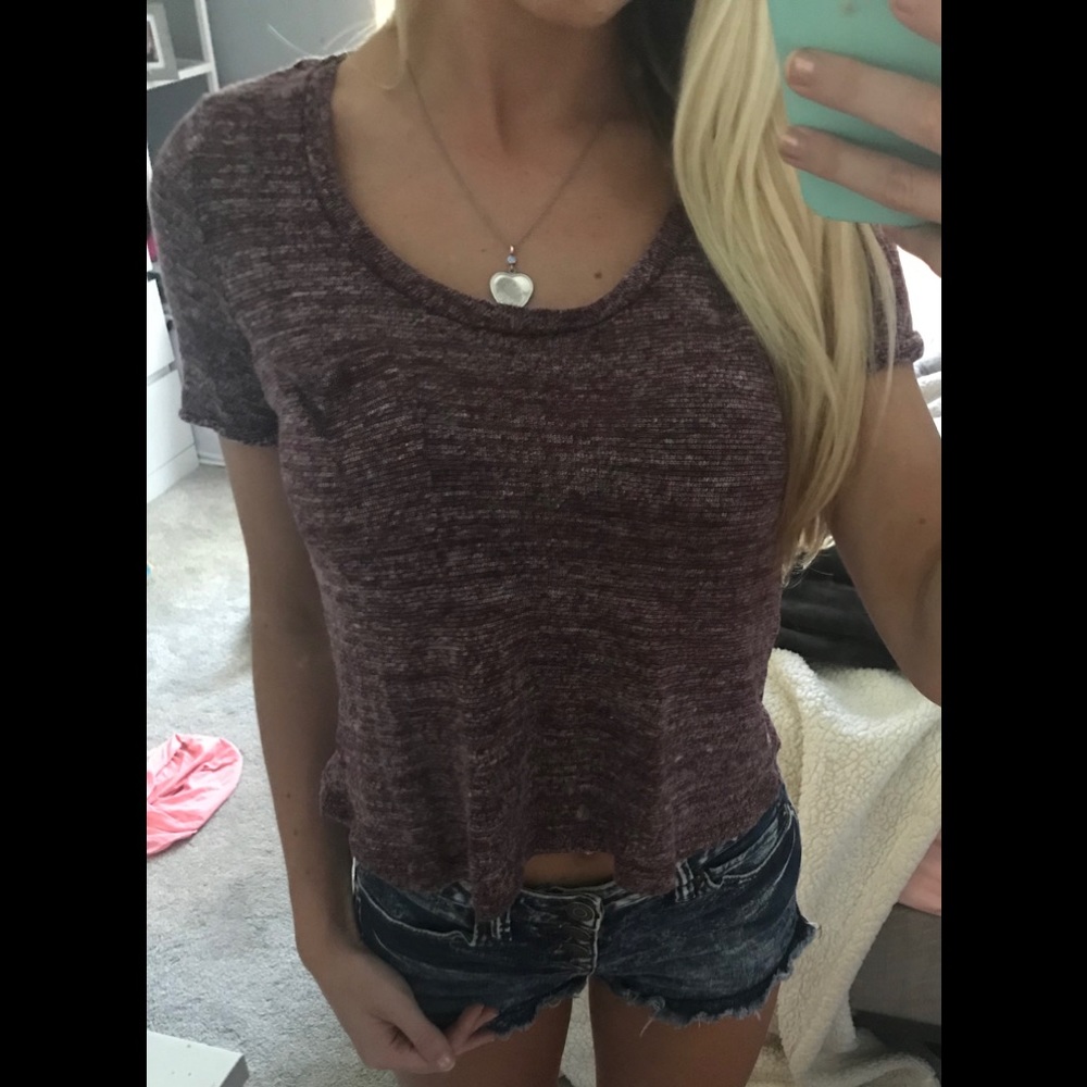 Simple Maroon Cropped Shirt